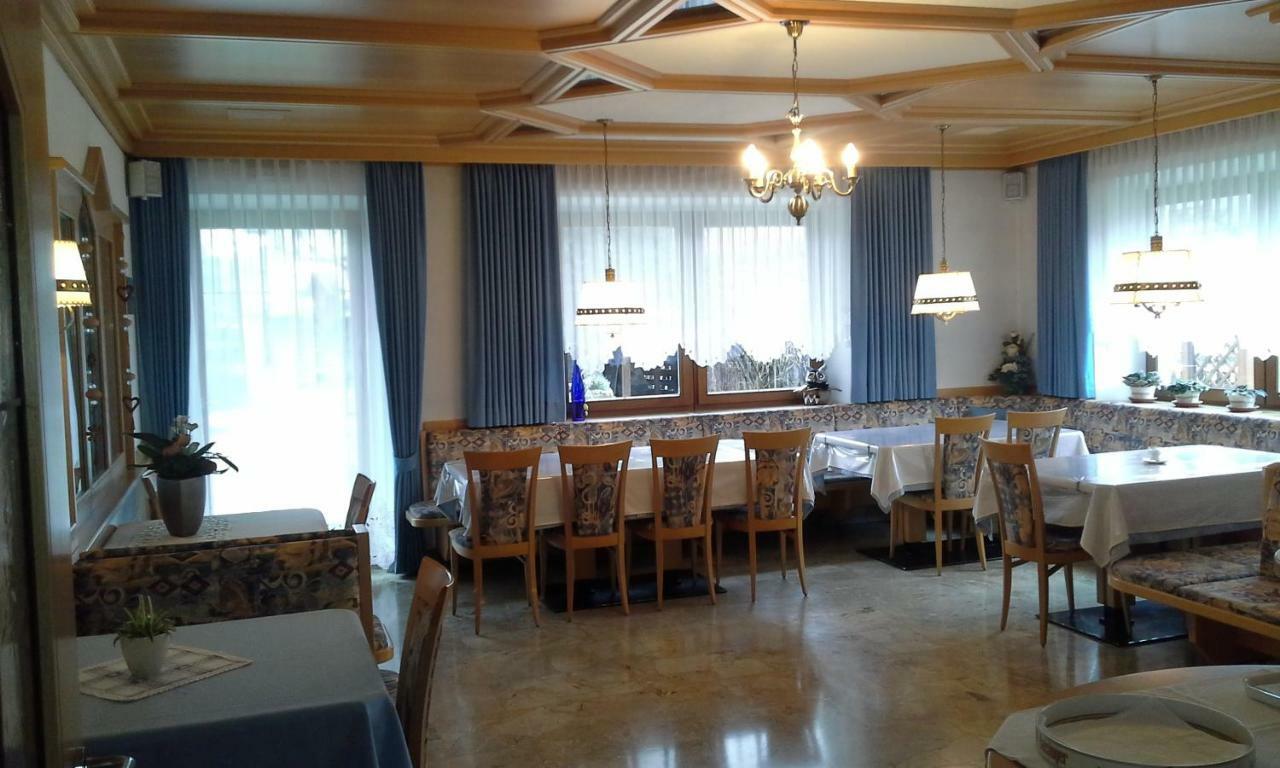 فندق Garni Schwarzenstein كامبو توريس المظهر الخارجي الصورة